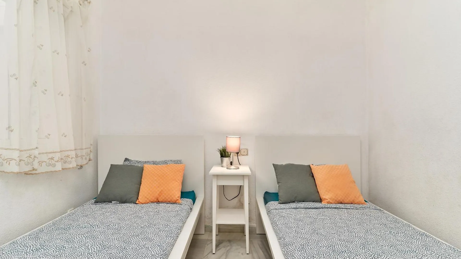 Jardine Del Mar Torrox Apartment 0*,  Spain